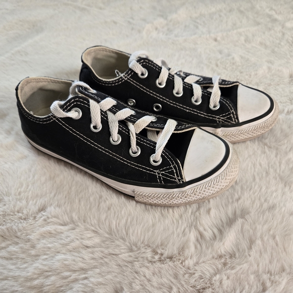 Kids converse - Picture 2 of 4